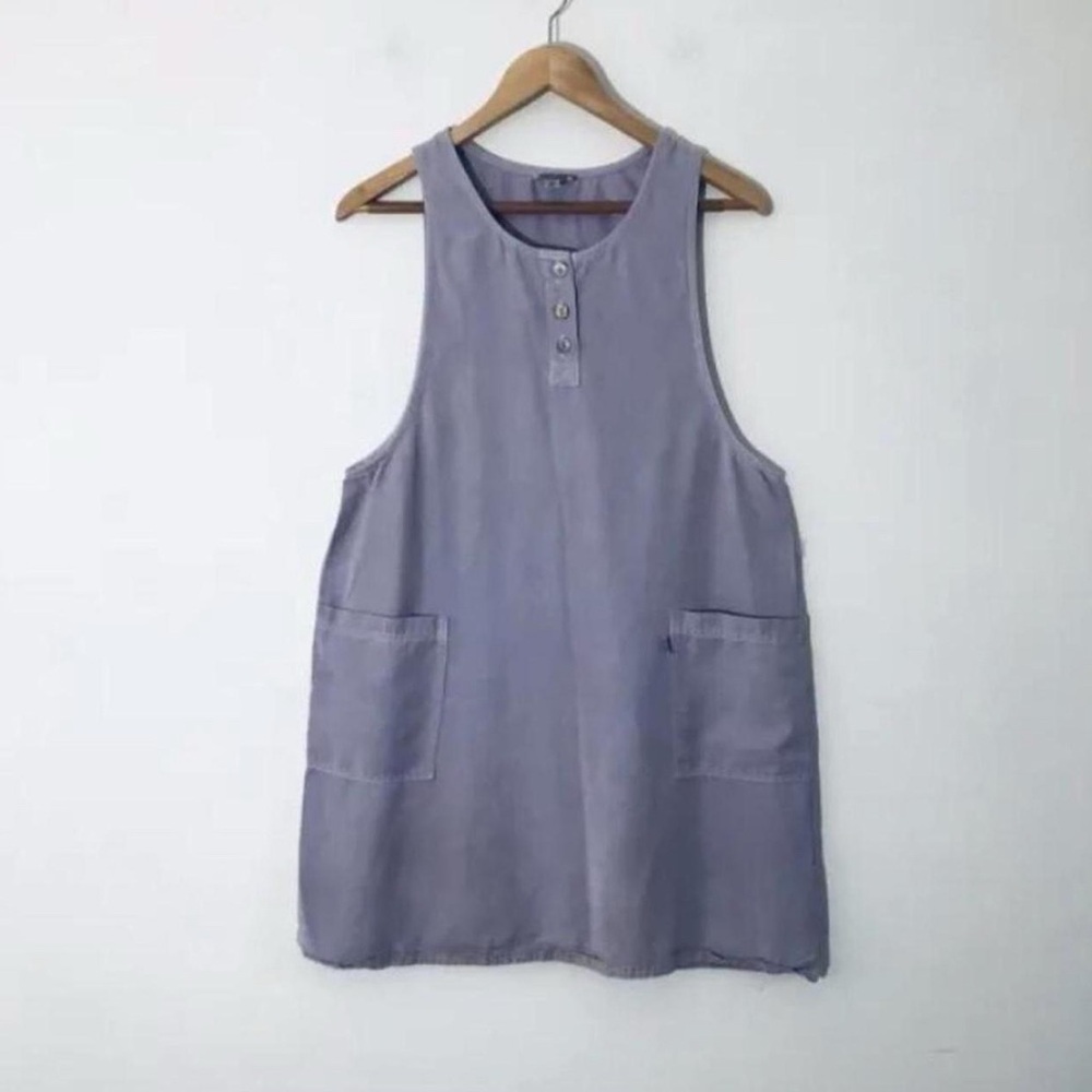 Sleeveless Lavender Mini Dress with pockets